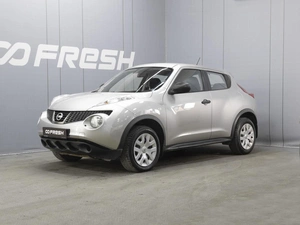 Внедорожник Nissan Juke 2012 года, 920000 рублей, Омск