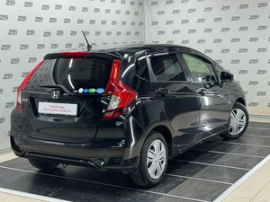 Хетчбэк Honda Fit 2018 года, 1130000 рублей, Красноярск