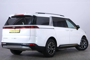 Минивэн Kia Carnival 2021 года, 4359000 рублей, Омск