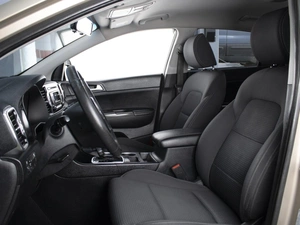 Внедорожник Kia Sportage 2016 года, 1850000 рублей, Омск