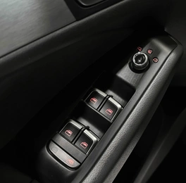 Внедорожник Audi Q5 2015 года, 2277000 рублей, Красноярск