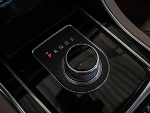 Седан Jaguar XF 2016 года, 1855000 рублей, Краснодар