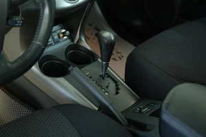 Внедорожник Toyota RAV4 2011 года, 1489000 рублей, Омск