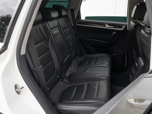 Внедорожник Volkswagen Touareg 2011 года, 2399000 рублей, Большой Сочи