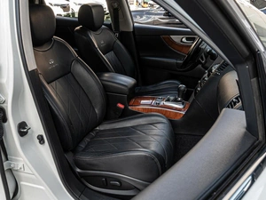 Внедорожник Infiniti QX70 2014 года, 2150000 рублей, Краснодар