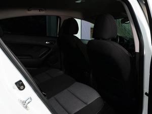 Седан Kia Cerato 2015 года, 1339999 рублей, Тверь