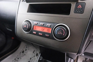 Седан Nissan Tiida 2009 года, 679000 рублей, Красноярск