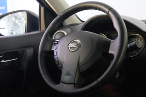 Внедорожник Nissan Qashqai 2012 года, 1399000 рублей, Омск
