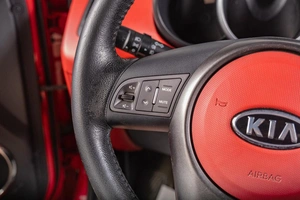 Хетчбэк Kia Soul 2012 года, 1199000 рублей, Томск