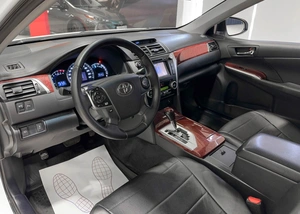 Седан Toyota Camry 2014 года, 1497000 рублей, Красноярск