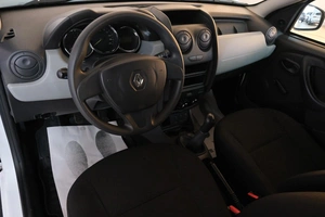 Внедорожник Renault Duster 2018 года, 989000 рублей, Омск