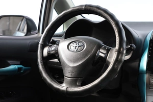 Хетчбэк Toyota Auris 2008 года, 769000 рублей, Новосибирск