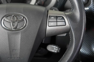 Внедорожник Toyota RAV4 2011 года, 1569000 рублей, Кемерово