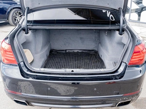Седан BMW 7 серия 2012 года, 2319000 рублей, Краснодар