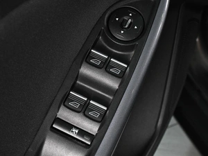 Хетчбэк Ford Focus 2011 года, 919000 рублей, Аксай