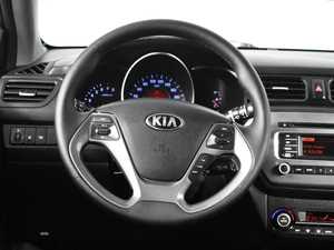 Седан Kia Rio 2017 года, 969900 рублей, Казань