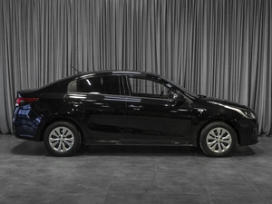 Седан Kia Rio 2019 года, 1199000 рублей, Тюмень