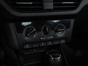 Лифтбек Skoda Rapid 2022 года, 1610000 рублей, Краснодар