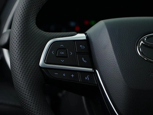 Внедорожник Toyota Highlander 2026 года, 5398999 рублей, Москва