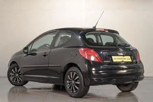 Хетчбэк Peugeot 207 2006 года, 479000 рублей, Челябинск