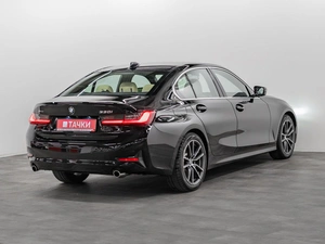 Седан BMW 3 серия 2020 года, 2970000 рублей, Красноярск