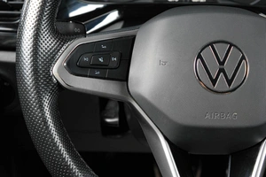 Лифтбек Volkswagen Polo 2021 года, 2079000 рублей, Тюмень