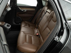 Седан Volvo S90 2019 года, 2699050 рублей, Москва