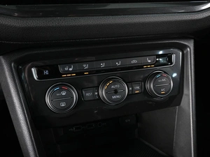 Внедорожник Volkswagen Tiguan 2018 года, 3490000 рублей, Аксай