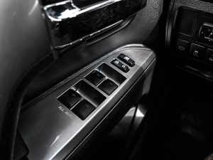 Внедорожник Toyota Land Cruiser 2014 года, 4429000 рублей, Кирилловка