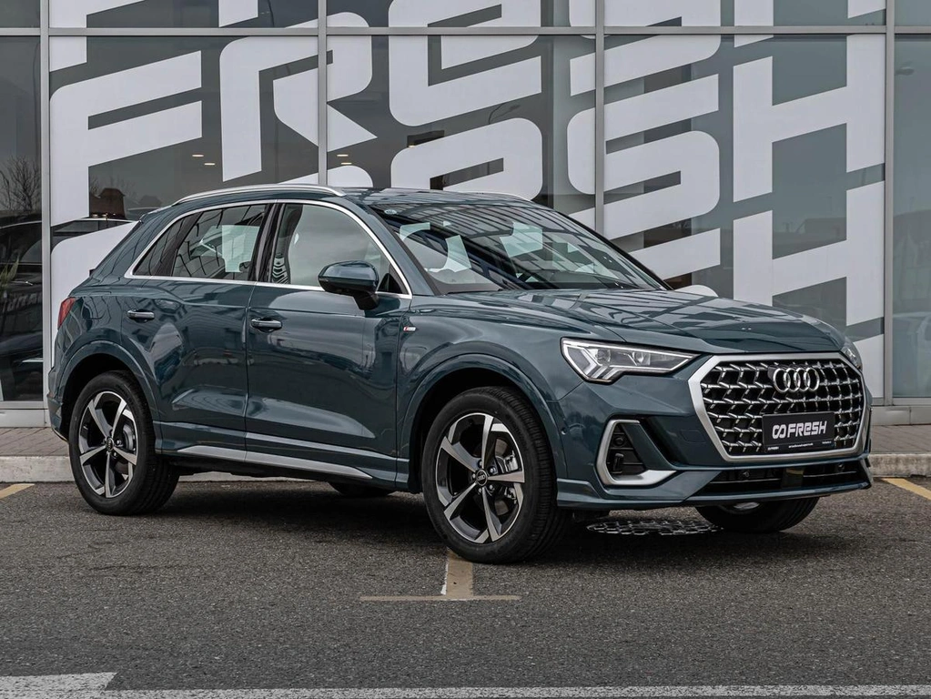Внедорожник Audi Q3 2025 года, 4300000 рублей, Краснодар