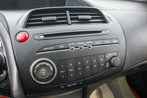 Хетчбэк Honda Civic 2007 года, 799000 рублей, Барнаул