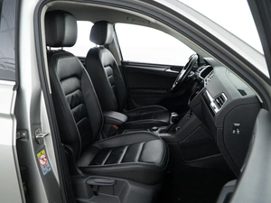 Внедорожник Volkswagen Tiguan 2018 года, 2613040 рублей, Москва