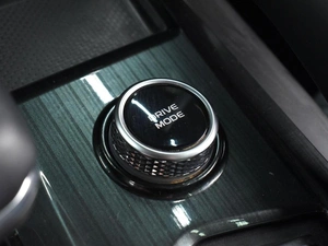 Внедорожник Geely Monjaro 2024 года, 4029000 рублей, Воронеж