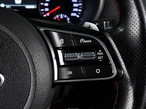 Седан Kia Optima 2018 года, 2109000 рублей, Воронеж