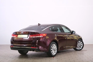 Седан Kia Optima 2017 года, 1399000 рублей, Омск
