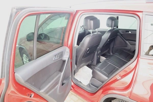 Внедорожник Volkswagen Tiguan 2011 года, 1560000 рублей, Обнинск