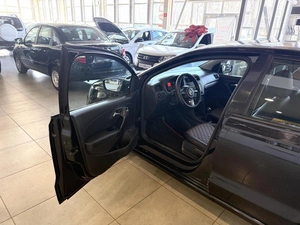 Седан Volkswagen Polo 2014 года, 915000 рублей, Орёл