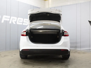 Седан Ford Mondeo 2015 года, 1460000 рублей, Омск