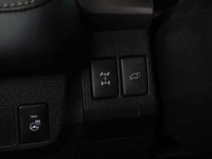 Внедорожник Toyota RAV4 2017 года, 2650000 рублей, Воронеж