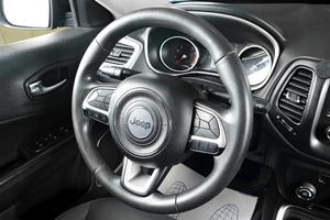 Внедорожник Jeep Compass 2018 года, 2159000 рублей, Тюмень