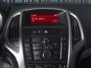 Хетчбэк Opel Astra GTC 2012 года, 959000 рублей, Ставрополь