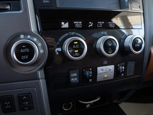 Внедорожник Toyota Sequoia 2014 года, 11890000 рублей, Волгоград