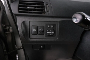 Минивэн Toyota Verso 2010 года, 1139000 рублей, Красноярск