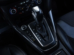 Хетчбэк Ford Focus 2017 года, 1198000 рублей, Ставрополь