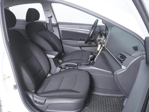 Седан Hyundai Elantra 2020 года, 1645000 рублей, Ростов-на-Дону