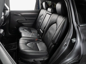 Внедорожник Toyota Highlander 2021 года, 6499000 рублей, Тюмень