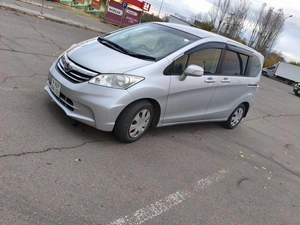 Минивэн Honda Freed 2012 года, 1100000 рублей, Красноярск