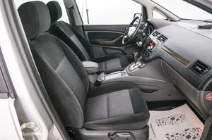 Минивэн Ford C-MAX 2008 года, 629000 рублей, Красноярск