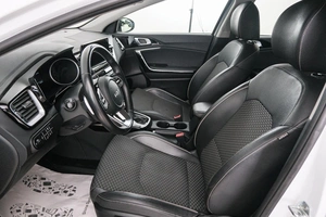Хетчбэк Kia Ceed 2022 года, 2249000 рублей, Красноярск