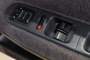 Внедорожник Honda HR-V 2000 года, 499000 рублей, Новокузнецк